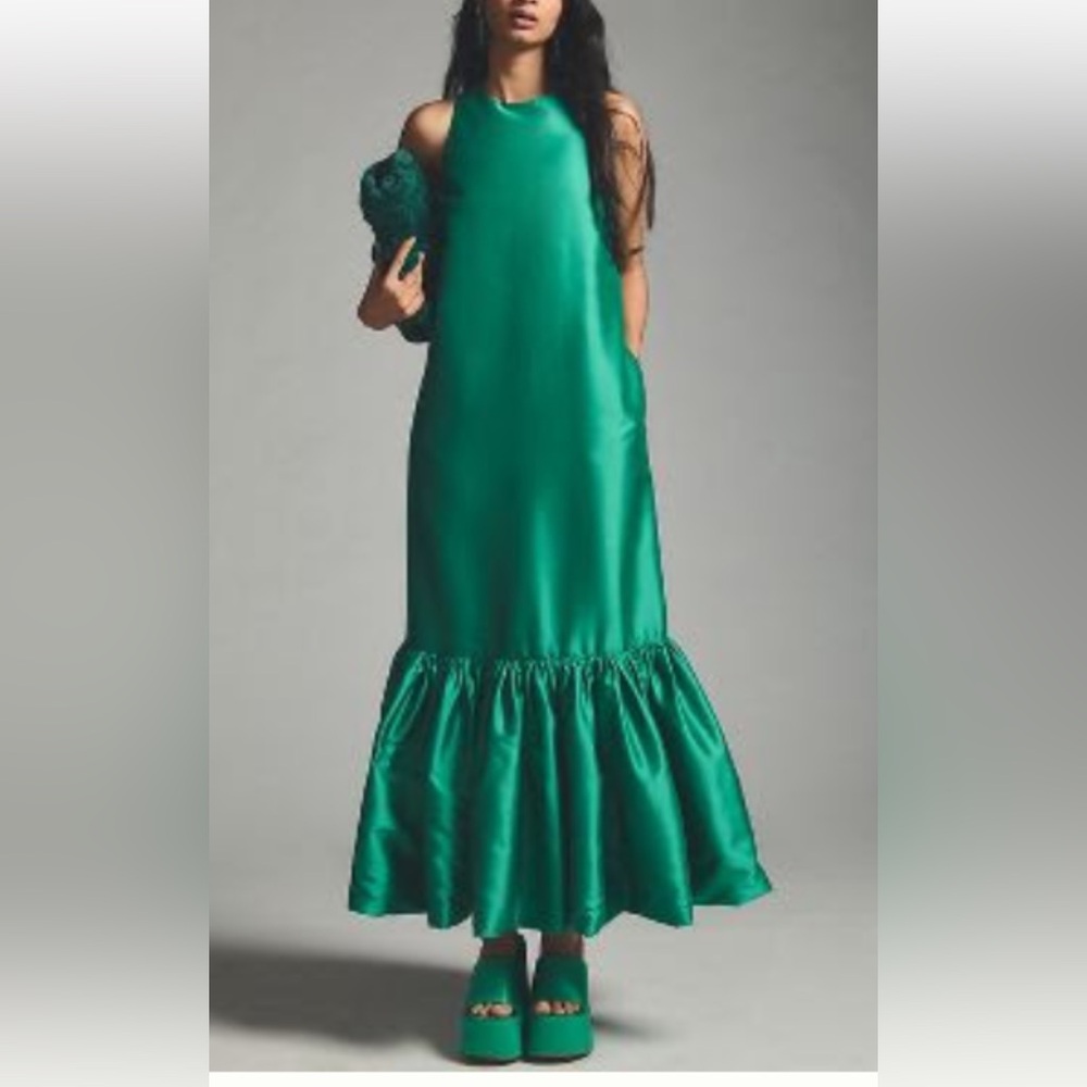 Emerald Green Halter Maxi Dress with Ruffled Hem